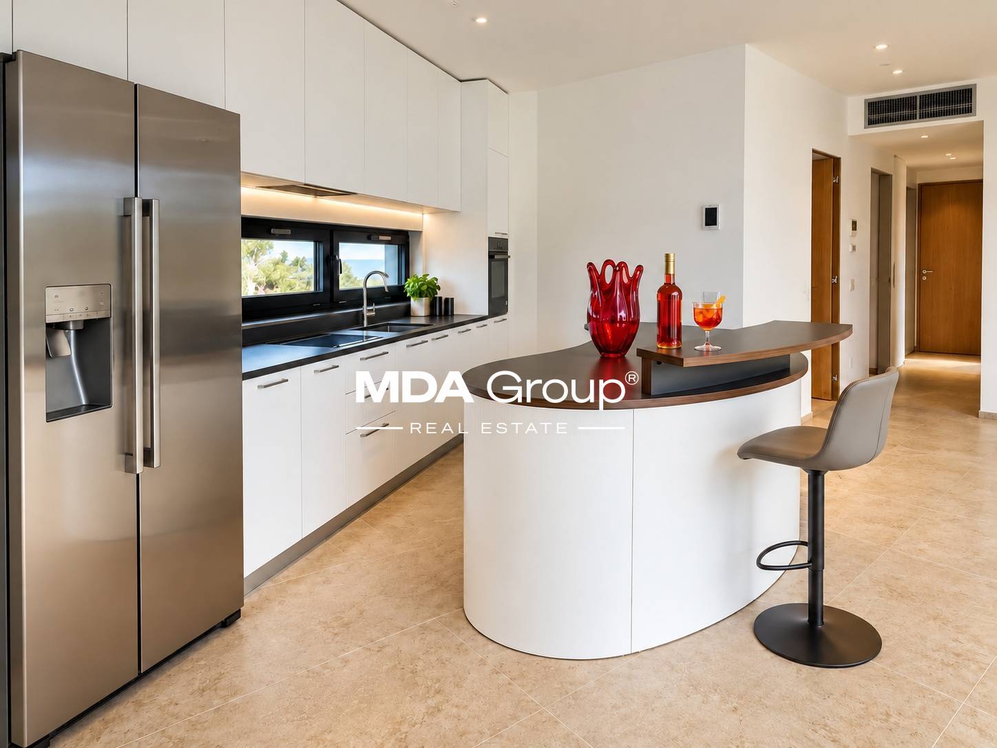 STYLISH LIVING IN LUGANO