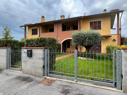 Casa indipendente in vendita a Valtriano, Fauglia (PI)