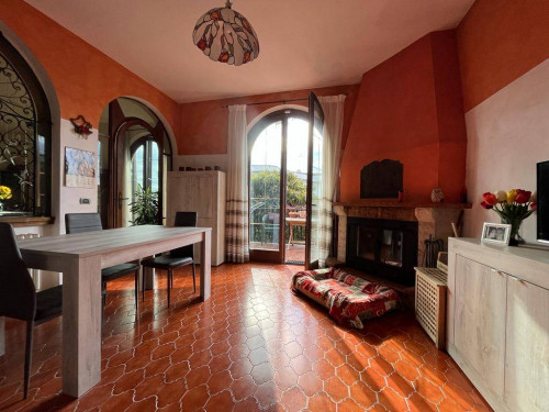 Villa in vendita a Oltrarno, Calcinaia (PI)