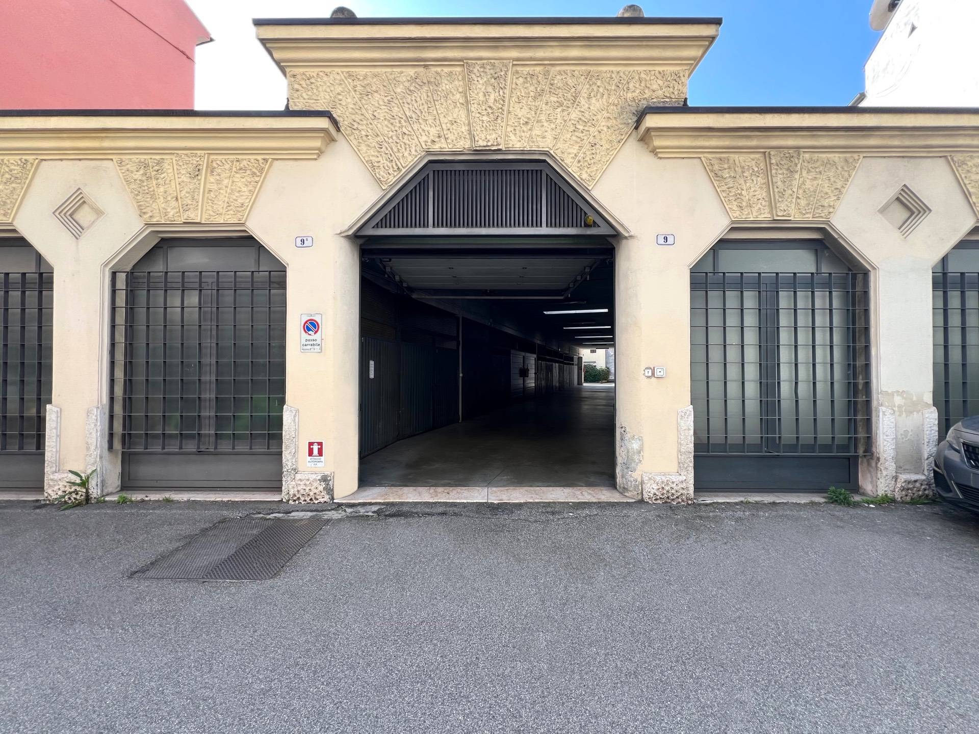 Garage/Box/Posto auto in affitto a Valverde, Verona (VR)