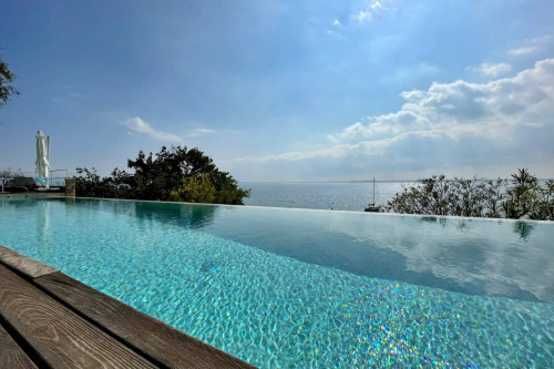 Villa Singola in vendita a Manerba del Garda