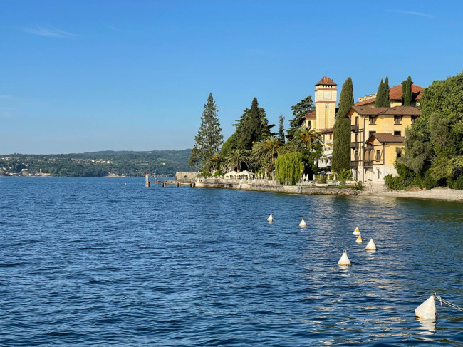 Villa Singola in vendita a Gardone Riviera