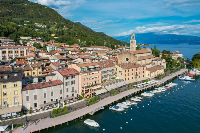 Appartamento in affitto a Salò