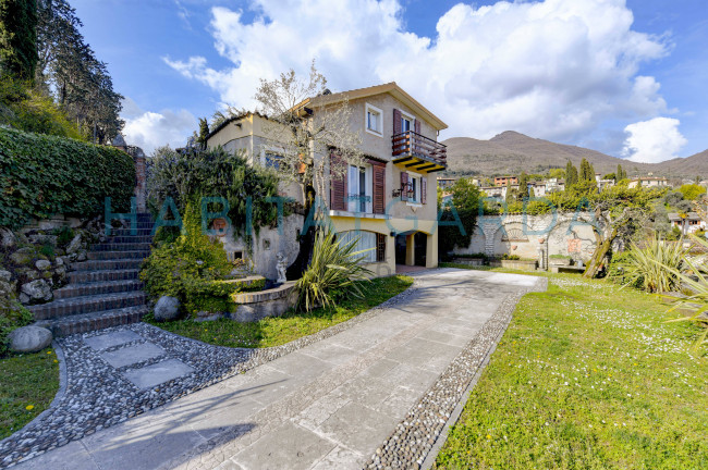 Villa Singola in vendita a Gardone Riviera