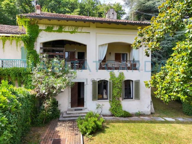 Palazzo Storico in vendita a Salò