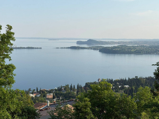 Terreno edificabile in vendita a Gardone Riviera