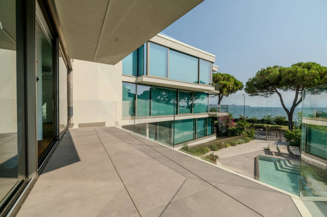 Wohnung mit Terrasse zum miete in Lonato del Garda