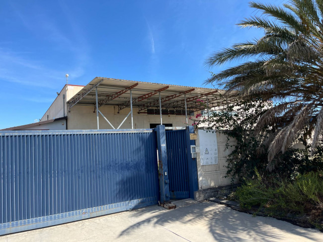 Shed for sale in Catania (CT)