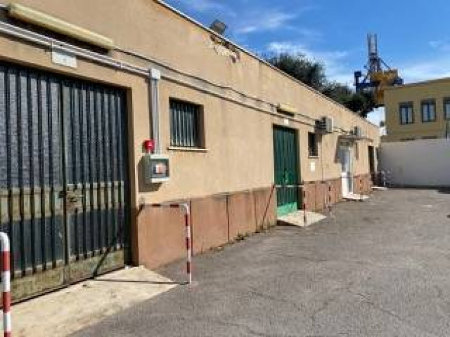 Fixed income for sale in Palermo (PA)