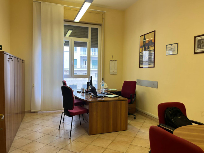 Study/Office for rent in Palermo (PA)