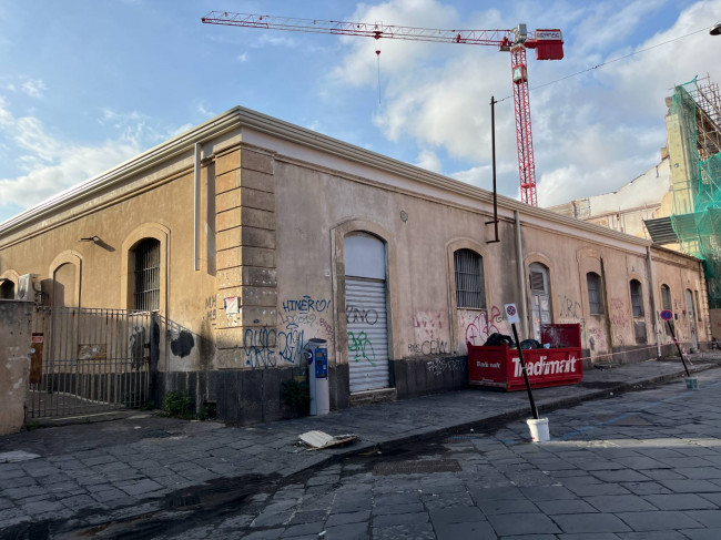 Industriali a reddito in vendita a Catania (CT)