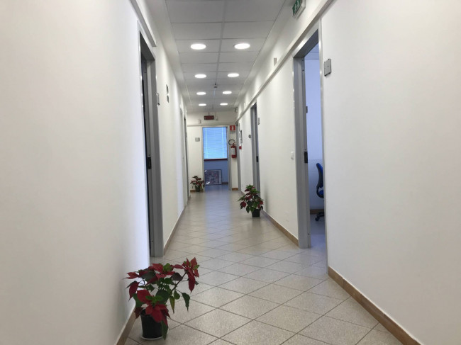 Studio/Ufficio in vendita a Catanzaro (CZ)
