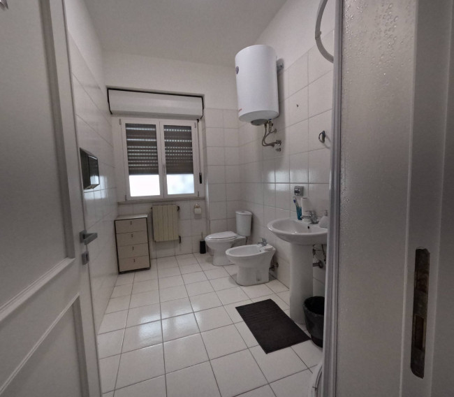 Study/Office for rent in Catania (CT)