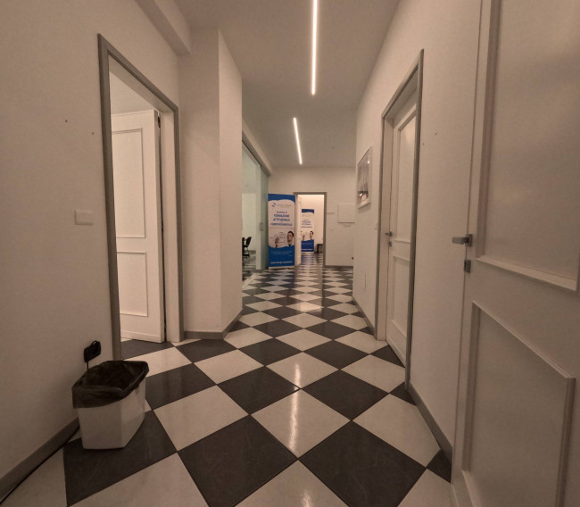 Study/Office for rent in Catania (CT)