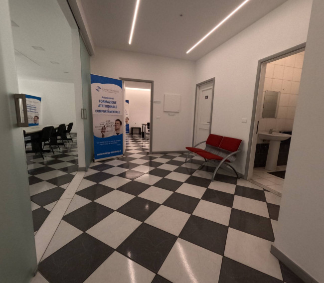 Study/Office for rent in Catania (CT)