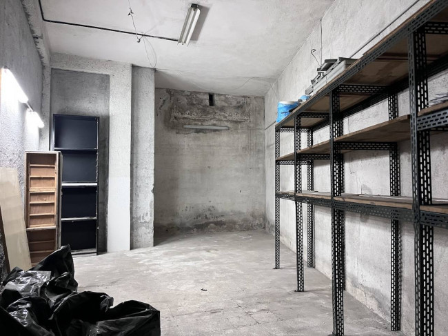 Deposito in vendita a Catania (CT)