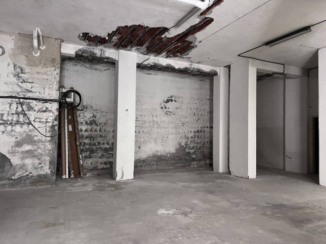 Deposito in vendita a Catania (CT)