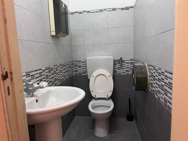 Deposito in vendita a Catania (CT)