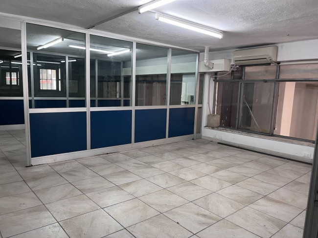 Deposito in vendita a Catania (CT)