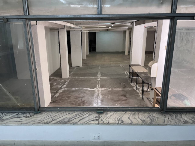 Deposito in vendita a Catania (CT)