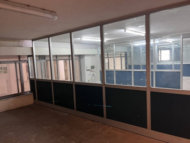 Deposito in vendita a Catania (CT)