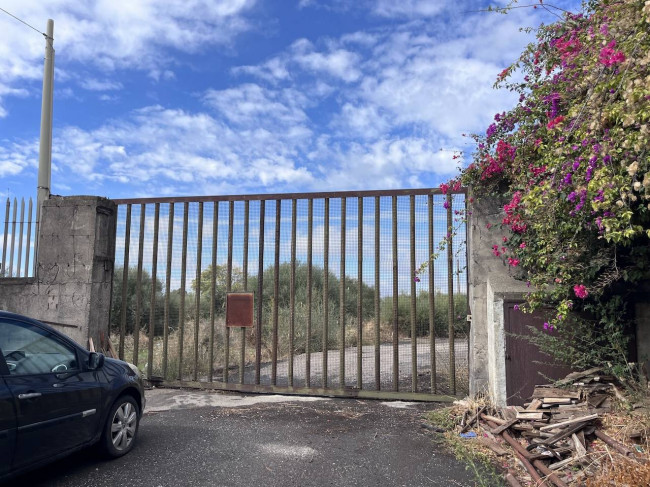 Land for sale in Belpasso (CT)