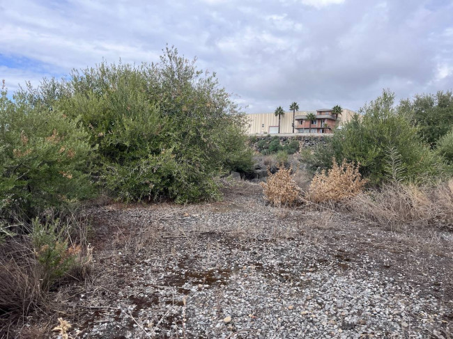 Land for sale in Belpasso (CT)