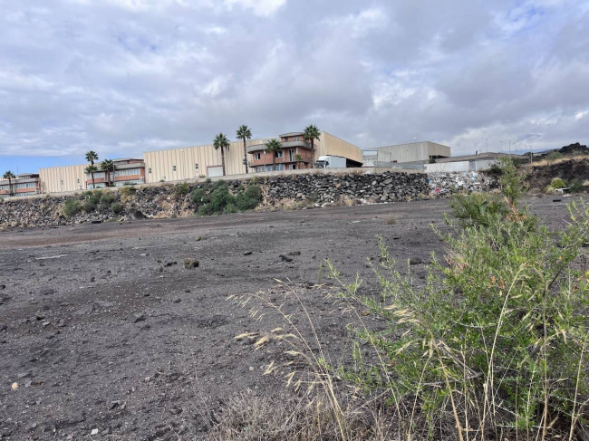 Land for sale in Belpasso (CT)