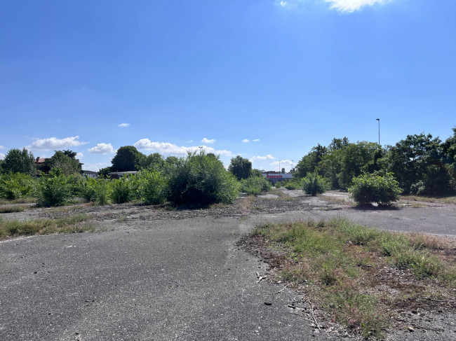 Terreno edificabile in vendita a Pavia (PV)