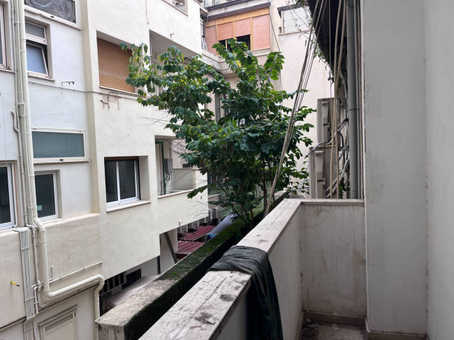 Study/Office for sale in Reggio di Calabria (RC)