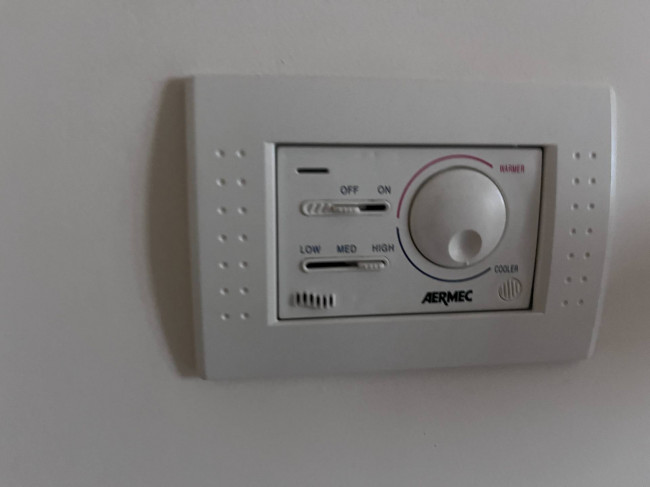 Study/Office for sale in Reggio di Calabria (RC)