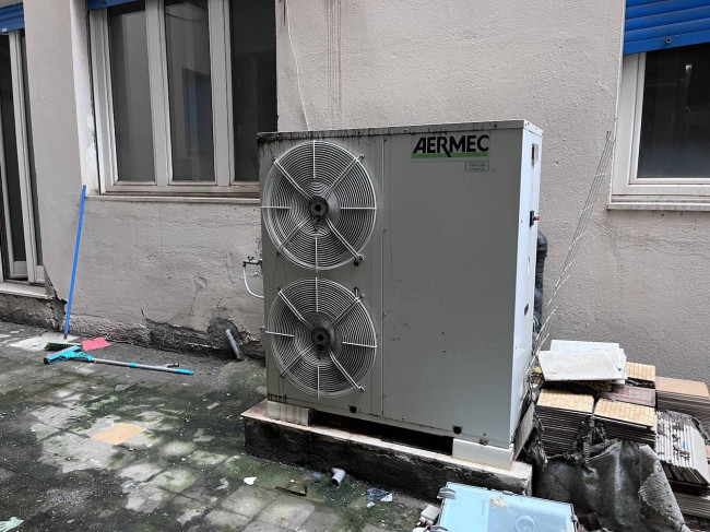 Study/Office for sale in Reggio di Calabria (RC)