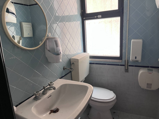 Locale commerciale in vendita a Pollina (PA)