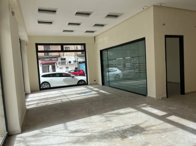 Locale commerciale in vendita a Pollina (PA)