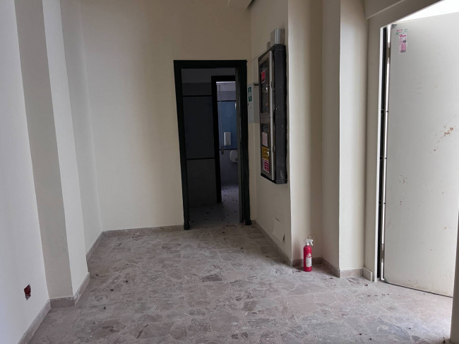 Locale commerciale in vendita a Pollina (PA)