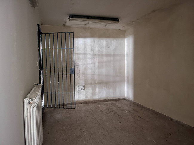 Whole building for sale in San Mauro Castelverde (PA)