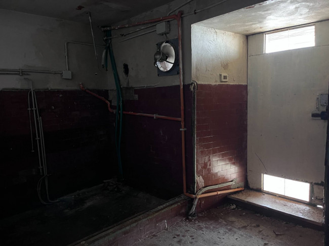 Whole building for sale in San Mauro Castelverde (PA)