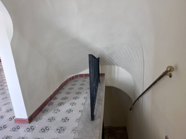 Whole building for sale in San Mauro Castelverde (PA)