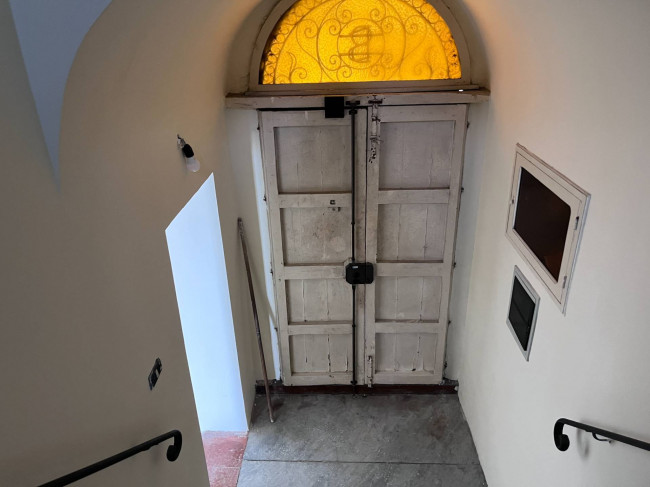 Whole building for sale in San Mauro Castelverde (PA)