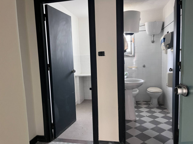 Commercial Property for sale in Montemaggiore Belsito (PA)