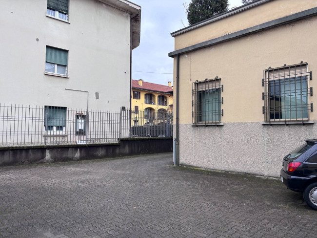 Commercial Property for sale in Rovellasca (CO)