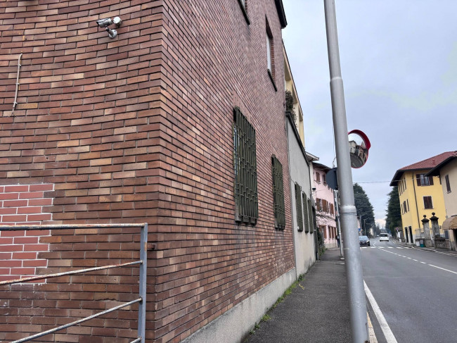 Commercial Property for sale in Rovellasca (CO)