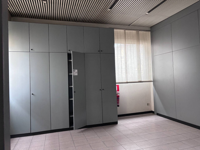 Commercial Property for sale in Rovellasca (CO)