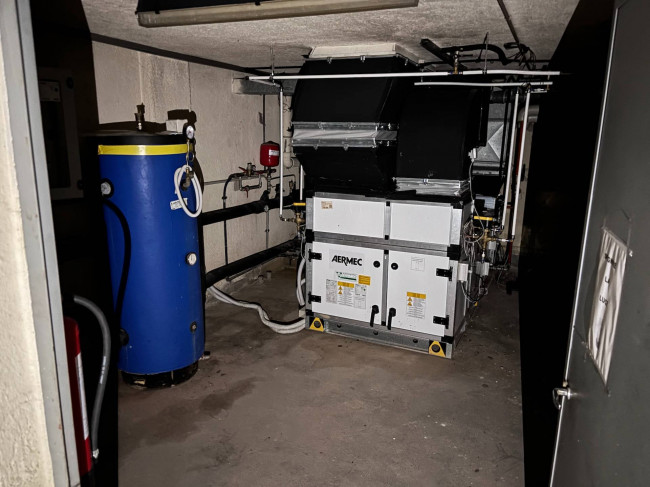 Commercial Property for sale in Rovellasca (CO)