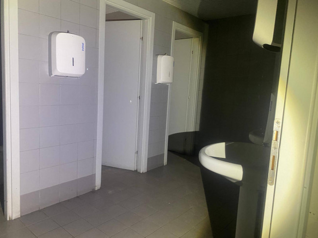 Commercial Property for sale in Cermenate (CO)