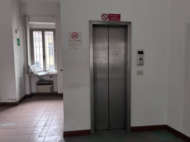 Commercial Property for sale in Cabiate (CO)