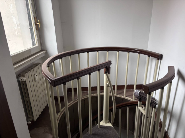 Commercial Property for sale in Cabiate (CO)