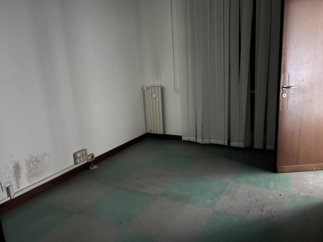 Commercial Property for sale in Cabiate (CO)