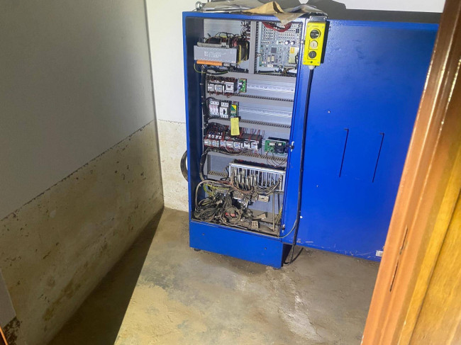 Commercial Property for sale in Cabiate (CO)