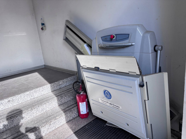 Commercial Property for sale in Cermenate (CO)